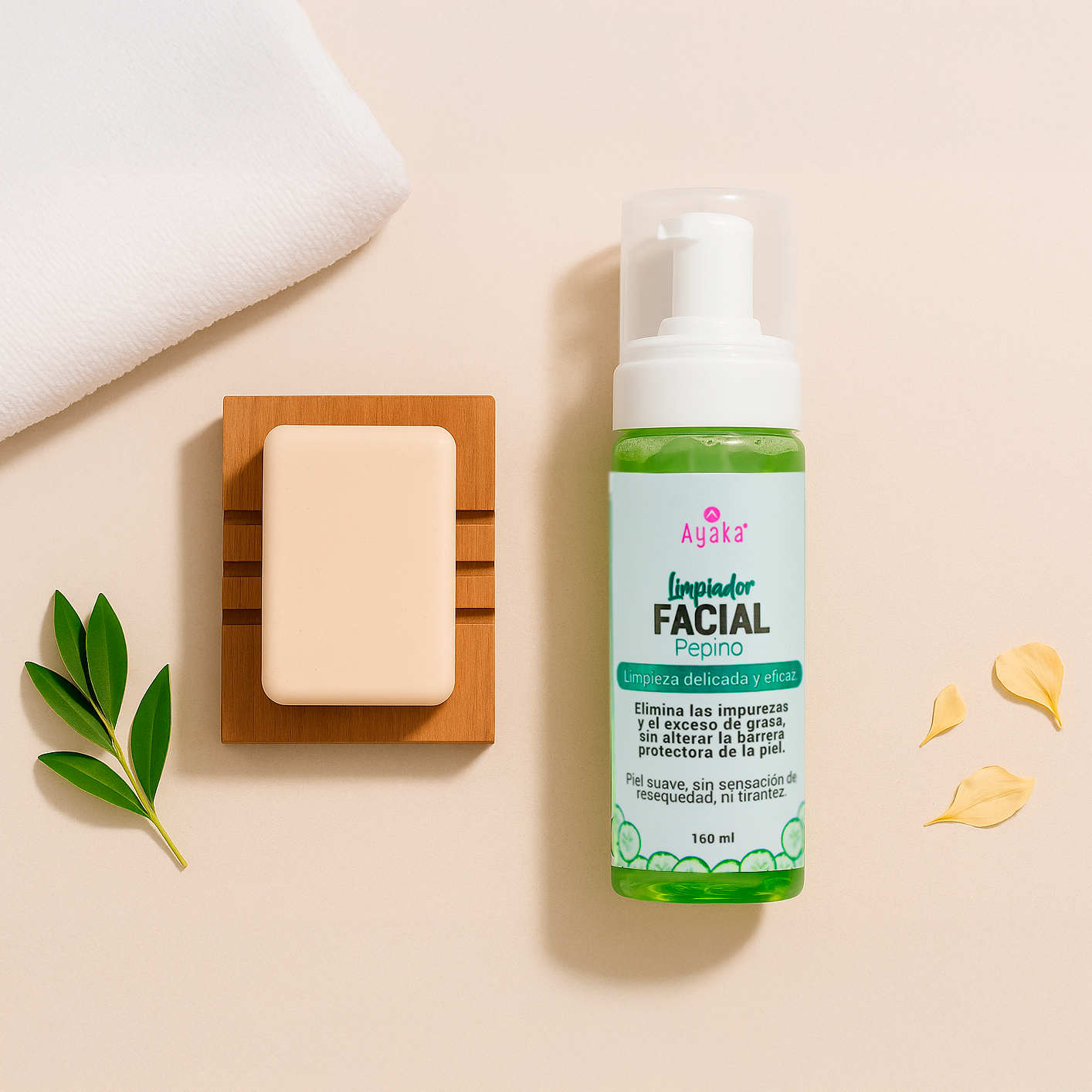 Tips #008: Limpiador vs. Jabón facial: ¿cuál es mejor para tu piel (y por qué)?
